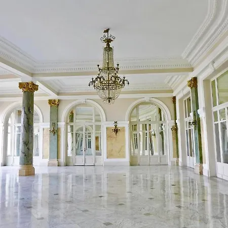 Apartamento Grande - T3 Carlton -70m2